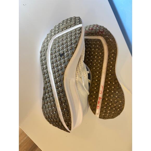 Nike Interact Run White Black Green Womens Size 9 - $140 - Picture 8 of 8